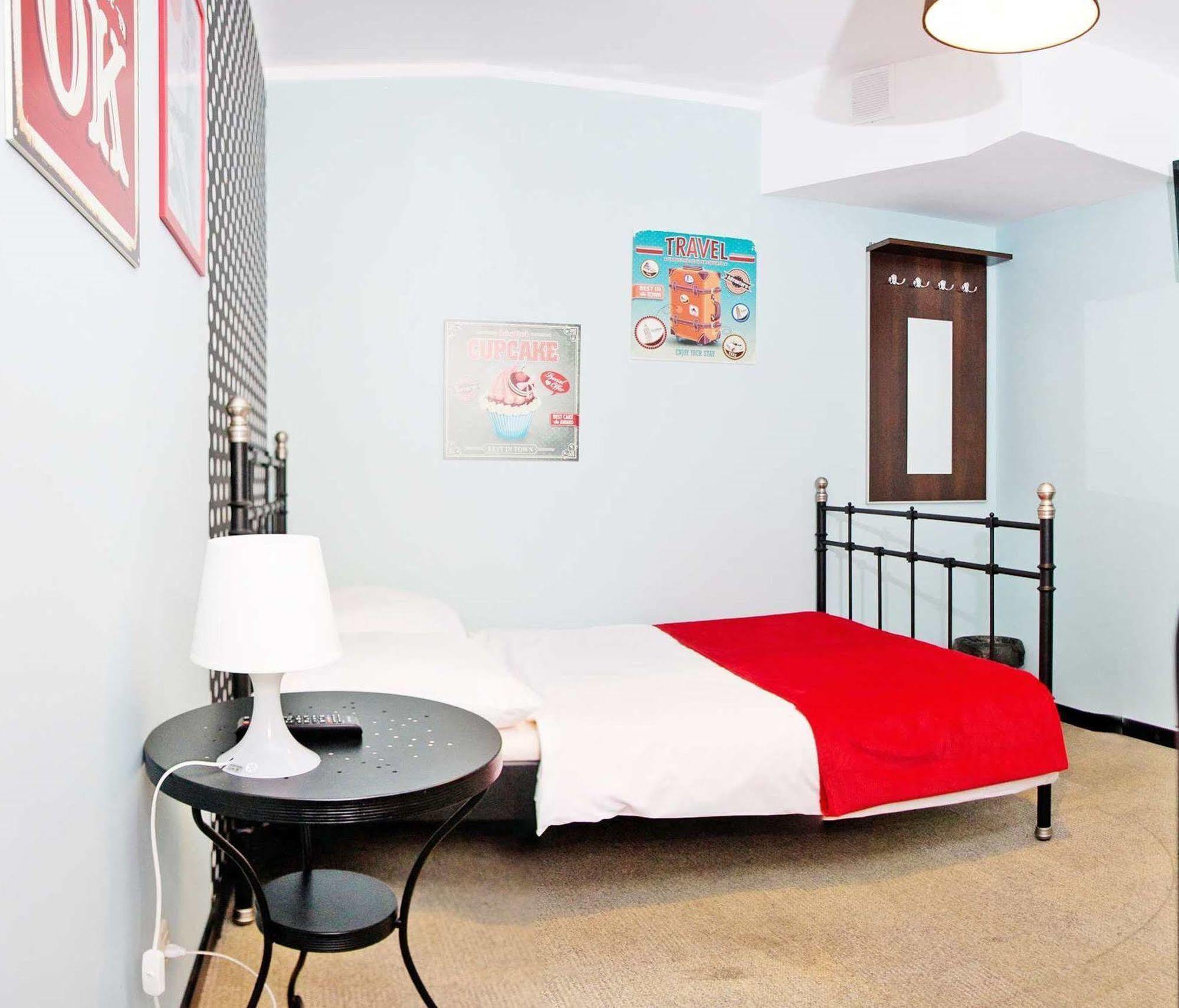 Glow Hostel 브로츠와프 외부 사진